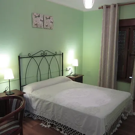 Hotel Azabache Susierra Onís