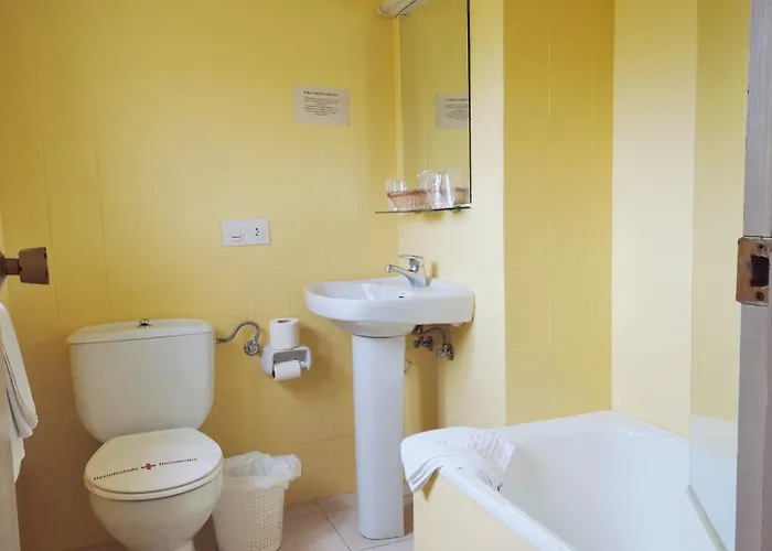 Hotel Azabache Susierra 2*