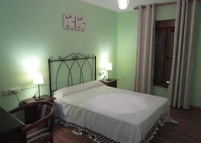 Hotel Azabache Susierra Onís