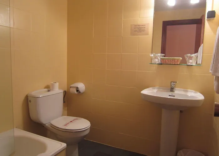 Azabache Susierra Hotel Onís